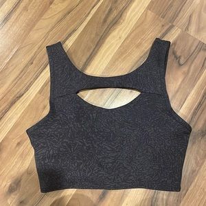 Lululemon sports bra